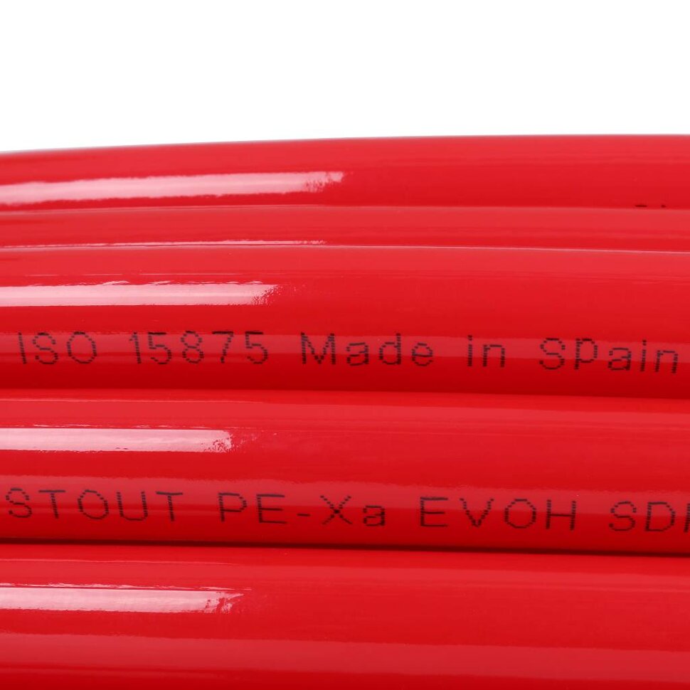 STOUT  20х2,0 PEX-a труба из сшитого полиэтилена с кислородным слоем, красная