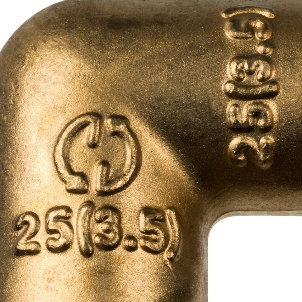 STOUT   Угольник  90° 25 для труб из сшитого полиэтилена аксиальный